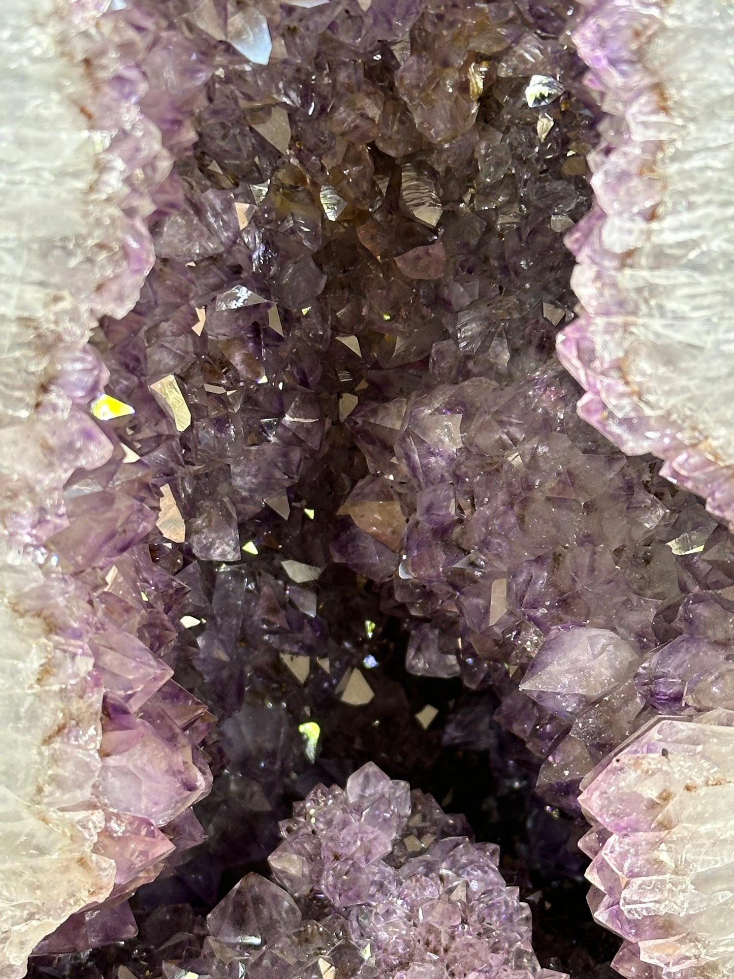 Amethist geode paars