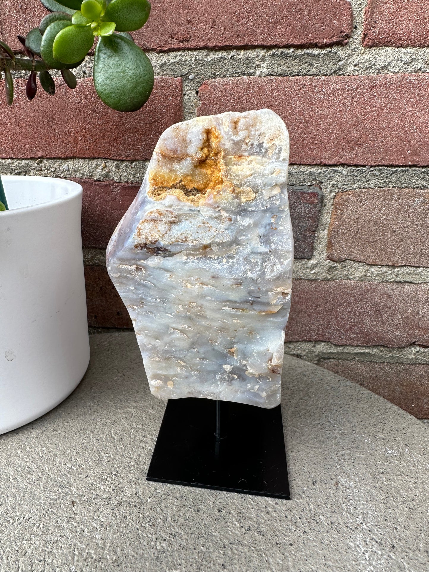 Wit/ grijs Agaat op standaard