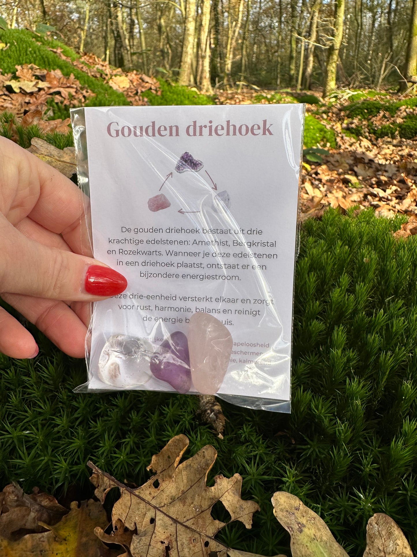 Setje edelstenen Gouden driehoek