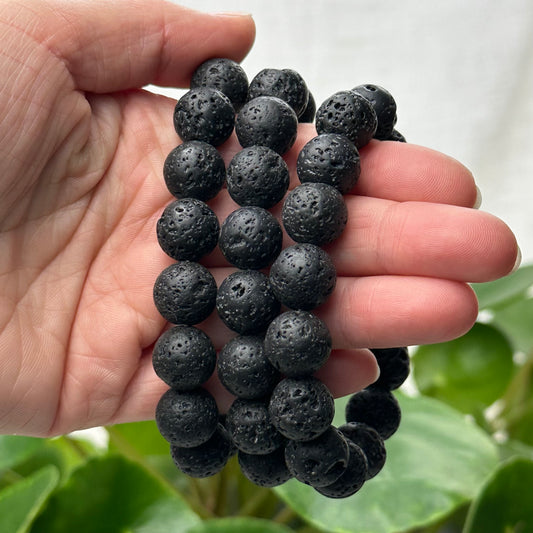 Lavasteen armband